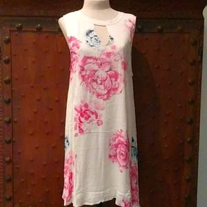 NWT JODIFL FUN & FLORAL DRESS. M OR L